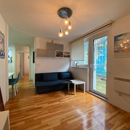 Urban Nest Apartmán